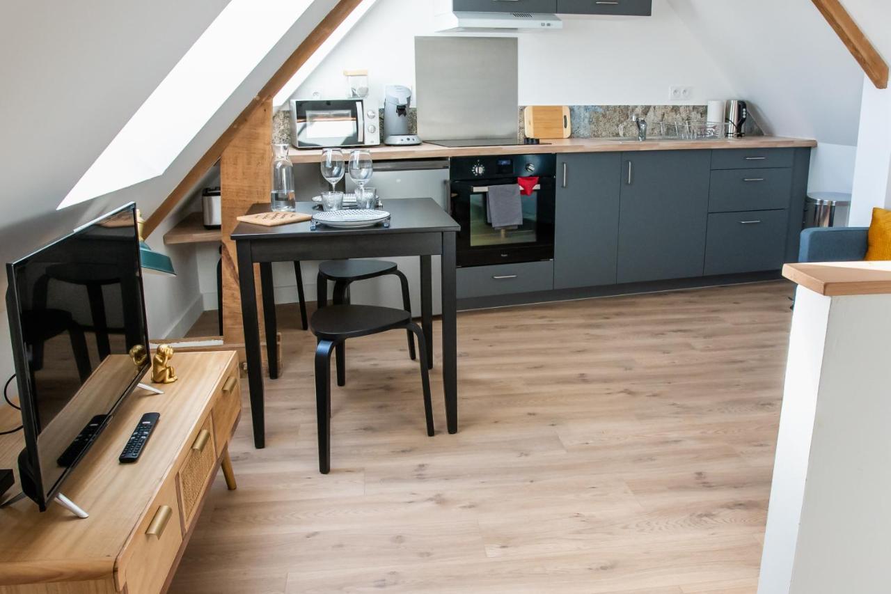 Confortable T1Bis Renove, Au Coeur D'Un Bourg Calme La Chapelle-Neuve  Eksteriør billede